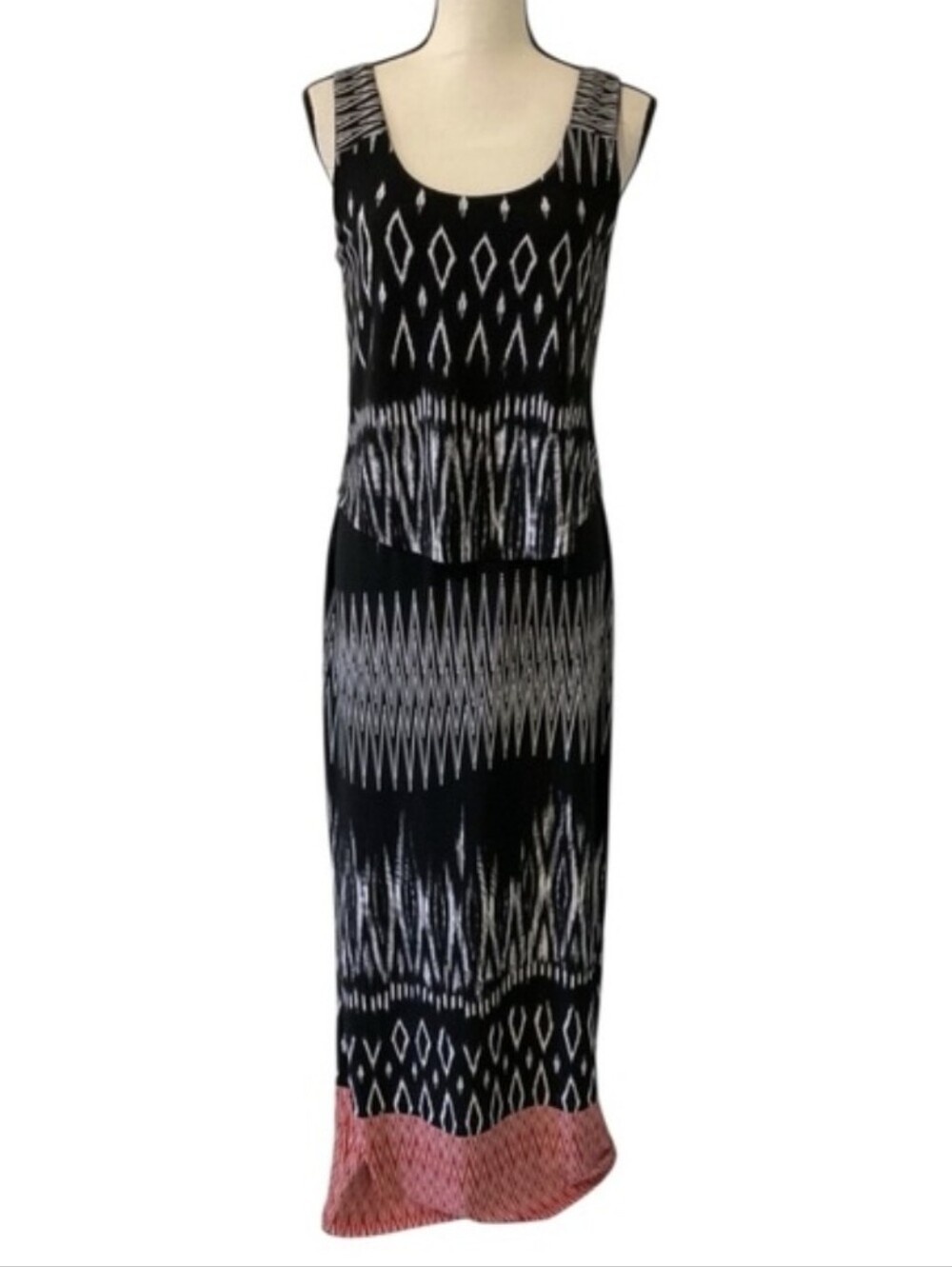 Signature by Robbie Bee Sleeveless Tank Long Maxi Dress Black White Red - Size L